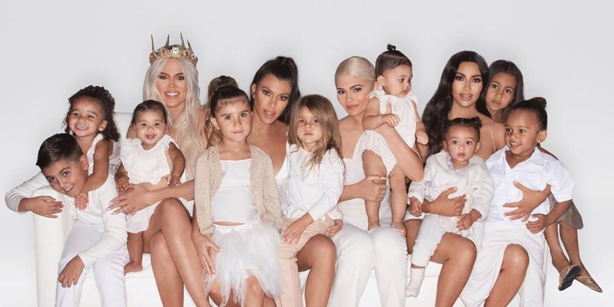 Las hermanas Kardashian-Jenner comparten tiernas fotografías de sus hijos por Acción de Gracias