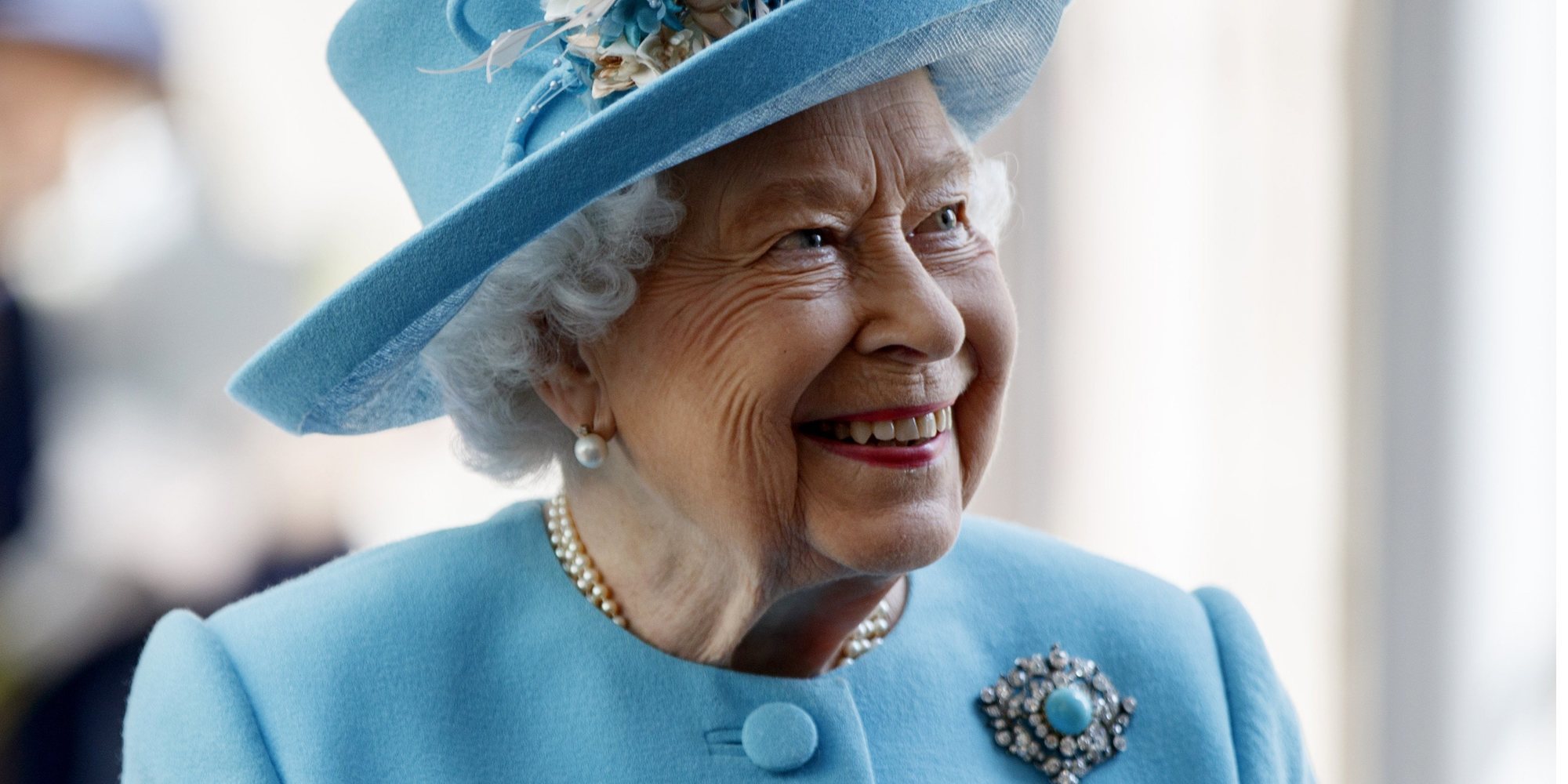 La Reina Isabel felicita el Año 2020 con el ya tradicional posado junto a los tres herederos al trono
