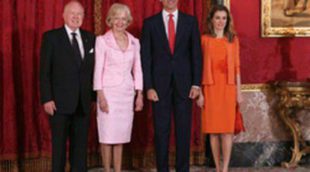 El Príncipe Felipe y Doña Letizia, anfitriones de la Gobernadora de Australia en el Palacio Real
