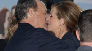 Tom Hanks y Julia Roberts, apasionados en el estreno de 'Larry Crowne'