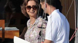 La Reina Sofía, una feliz abuela en Mallorca con Froilán y Victoria Federica