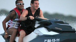 Leo Messi de vacaciones en Ibiza con su novia Antonella Roccuzzo y su compañero Dani Alves