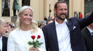 Haakon y Mette-Marit de Noruega celebran su 10º aniversario de boda junto a la realeza europea