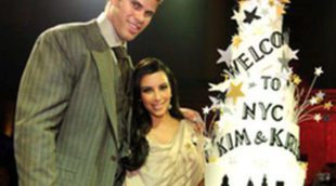 Kim Kardashian y Kris Humphries, agasajados con una fiesta de recién casados en Nueva York