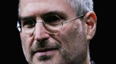 El mundo rinde homenaje a Steve Jobs, el hombre que revolucionó la industria de Apple