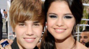 Selena Gomez sorprende a Justin Bieber en pleno concierto en Rio de Janeiro