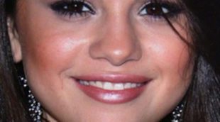 Selena Gómez acude al estreno de la película 'La cosa' sin Justin Bieber