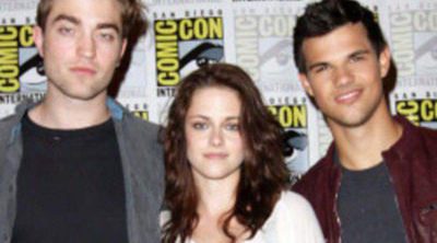 Robert Pattinson, Kristen Stewart y Taylor Lautner de 'Amanecer' tendrán sus huellas en el teatro chino de Los Ángeles