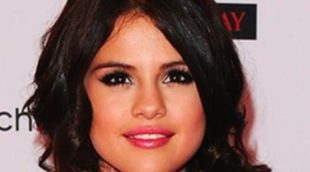 Irina Shayk, Bar Refaeli, Selena Gomez y Justin Bieber protagonizan la alfombra rosa de los MTV EMA 2011