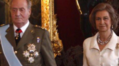 Los Reyes y los Príncipes Felipe y Letizia presiden la recepción por el Día de la Hispanidad 2012 sin la Infanta Elena
