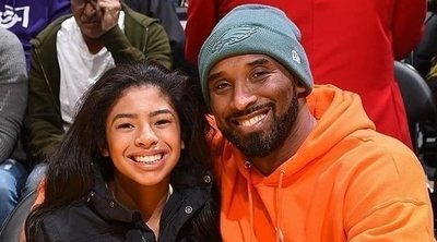 El homenaje de Usher y Los Angeles Lakers a Kobe Bryant y su hija Gianna en el Staples Center
