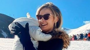Laura Escanes, ilusionada con la primera vez que lleva a su hija Roma a la nieve