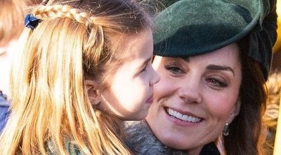 La fotografía más entrañable de Kate Middleton con una niña para agradecer el apoyo a '5 Big Questions'