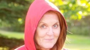 Sarah Ferguson se convierte en Caperucita Roja