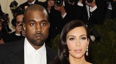 Kim Kardashian y Kanye West: tensión y lágrimas en su reaparición tras las polémicas confesiones del rapero