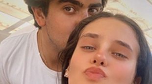 Victoria Federica, irreconocible en un romántico selfie con su novio