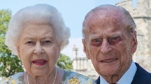 La Reina Isabel y el Duque de Edimburgo reciben la vacuna contra el coronavirus