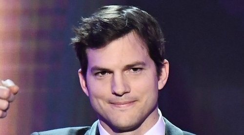 Ashton Kutcher confunde 'Los Bridgerton' con una película porno mientras lo veía Mila Kunis