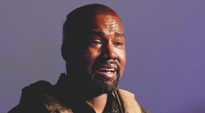 Kanye West se quita la alianza e intenta deshacerse de las joyas de Kim Kardashian