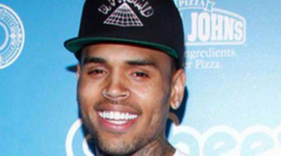 Chris Brown seguirá en libertad condicional por la agresión a Rihanna en 2009