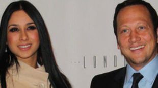 Rob Schneider y su mujer Patricia Azarcoya han sido padres de una niña