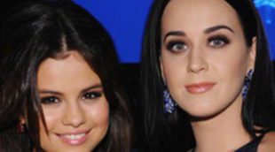 Selena Gomez, Katy Perry y Uma Thurman muestran su lado más solidario en la gala de Unicef