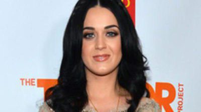 Katy Perry recibe el Trevor Hero Award 2012 junto a Chris Colfer, Zoe Saldana, Darren Criss y Sarah Hyland