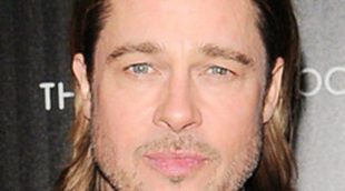 Brad Pitt, entre los restos de un avión colisionado en el rodaje de 'Guerra Mundial Z'