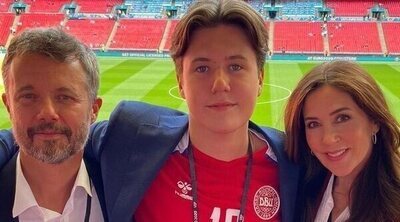 El buen perder de Federico y Mary de Dinamarca y su hijo Christian tras la derrota de Dinamarca en la Eurocopa 2020