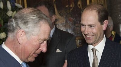 El Príncipe Carlos y el Príncipe Eduardo, enfrentados por el título de Duque de Edimburgo