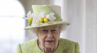 La Reina Isabel regresa al Castillo de Windsor tras pasar la noche en el hospital