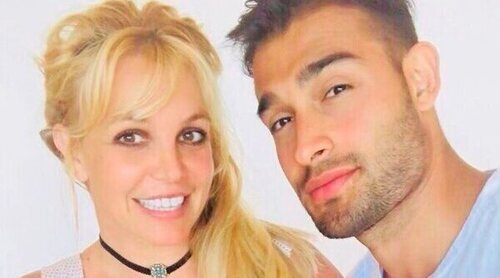 Britney Spears sigue adelante tras el fin de su tutela y ya busca sitio para celebrar su boda con Sam Ashgari