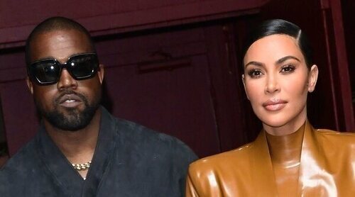 Kim Kardashian solicita al juez acelerar su divorcio con Kanye West mientras este le pide cantando una reconciliación