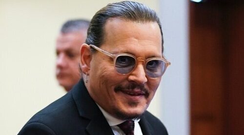 Rumores de una posible relación entre Johnny Depp y su abogada