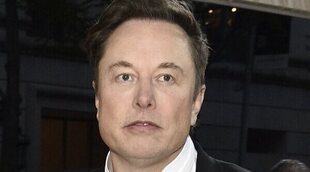 Elon Musk habría sido padre de gemelos con una de sus ejecutivas antes de nacer su segundo hijo con Grimes