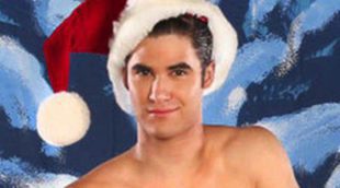 El actor de 'Glee' Darren Criss felicita la Navidad vestido de Papá Noel Sexy