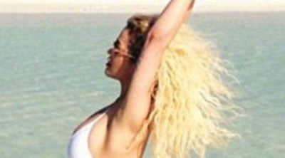 Rita Ora disfruta de las playas de Dubai antes de que llegue el Nuevo Año