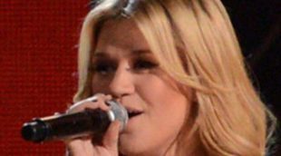 Kelly Clarkson se vuelca en los hijos de su prometido Brandon Blackstock tras anunciar su boda