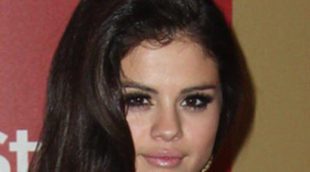 Selena Gomez estuvo flirteando con Josh Hutcherson en la fiesta posterior a los Globos de Oro 2013