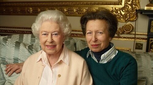 La Princesa Ana dedica un mensaje a la Reina Isabel II y confirma que compartió con ella sus últimas 24 horas