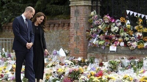 Todo lo que la Casa Real británica aprendió de la muerte de Lady Di y ha repetido en los homenajes de Isabel II