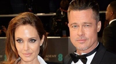 Angelina Jolie demanda a Brad Pitt por maltratar a sus hijos y a ella
