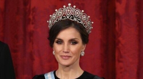 Los pendientes de la Infanta Isabel de Borbón que hubieran hecho brillar a la Reina Letizia se adjudican en 66.000€