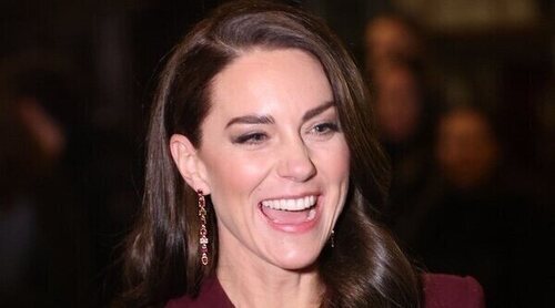 Kate Middleton, apoyada por el Príncipe Guillermo y sus hijos en el concierto de villancicos que ha organizado
