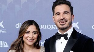 Javier Castillo y Verónica Díaz presumen de amor y de embarazo en la alfombra roja de los Goya 2023