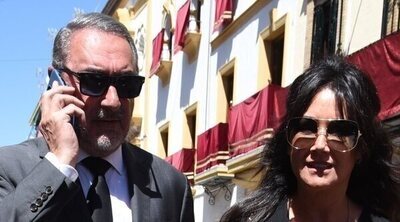 Carlos Herrera reaparece con Pepa Gea en la Semana Santa de Sevilla después de su íntima boda