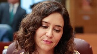 El regreso de Isabel Díaz Ayuso a la Asamblea de Madrid: abrazos con Mónica García y Lobato y cómo se siente tras su aborto