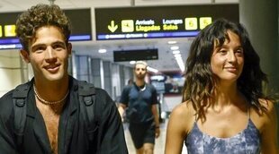 María Pedraza confirma su relación con Jason Fernández y son vistos cómplices en su vuelta de Ibiza