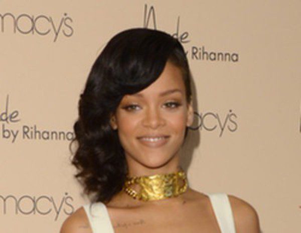 Rihanna presenta RiRi, su octavo perfume - Bekia Belleza