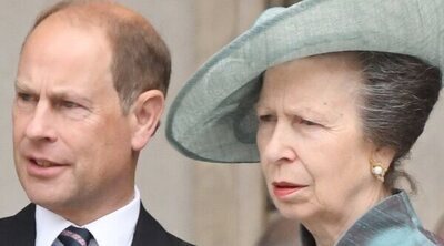 El Príncipe Eduardo y la Princesa Ana, 'poli bueno y poli malo' con el Príncipe Harry en sus consejos al Rey Carlos III